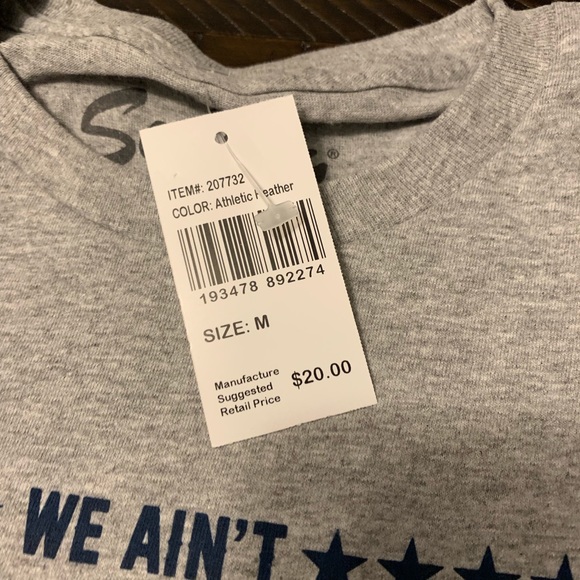 Sully’s Ain’t Going Nowhere Tee - Picture 3 of 3